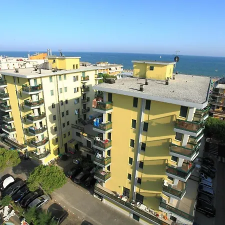 Costa Del Sol Apartment *