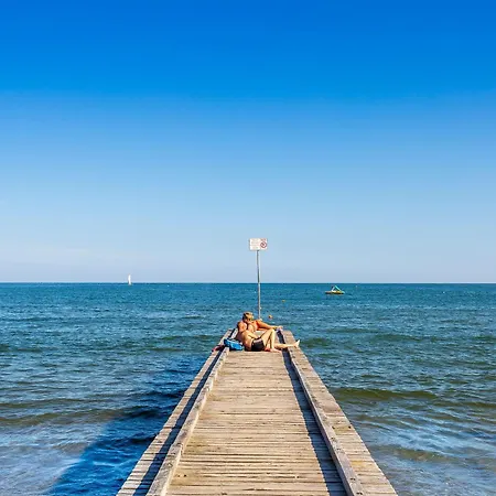 Costa Del Sol *