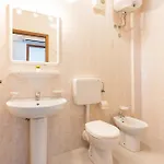 Costa Del Sol Apartman *