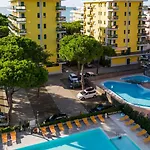 公寓 Costa Del Sol 利多迪迪耶索洛