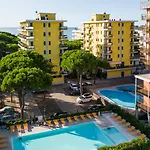 Costa Del Sol *