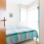 Costa Del Sol 公寓